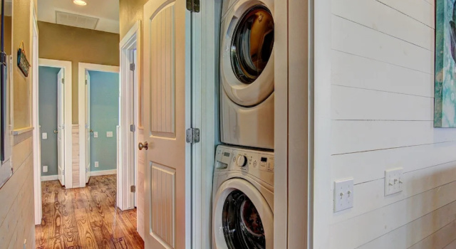 Feelin' Nauti - Four Bedroom Townhome, Book Hotel Houston hoteller med parkering, Parkering