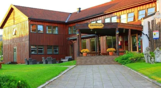 Lillehammer Turistsenter Camping, Book Campingplads Lillehammer Mjøsa