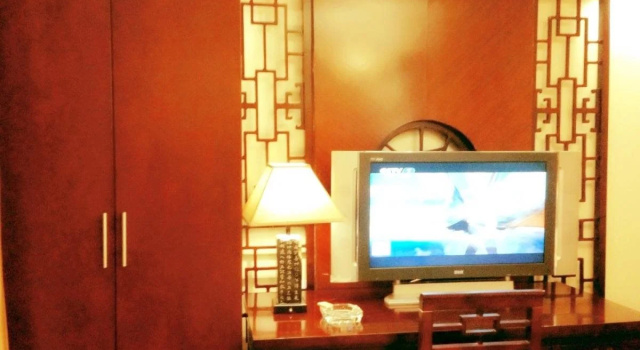 Royal Court Hotel, Забронировать Отель Хуанпу 