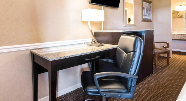 Двухместный номер Standard Econo Lodge Princess Anne