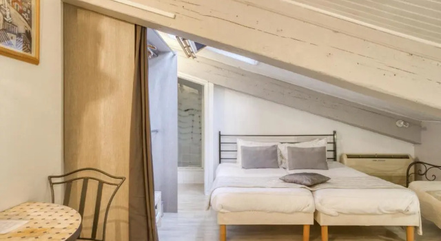 Четырёхместный номер Standard Hôtel Boquier, Avignon Centre