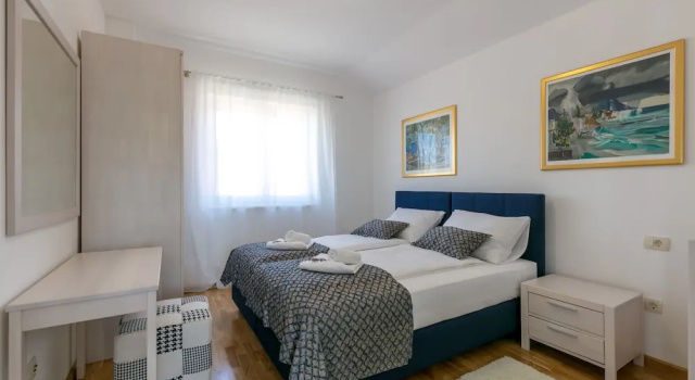 Вилла Family Villa Makarac , Perfect Getaway with Heated Pool