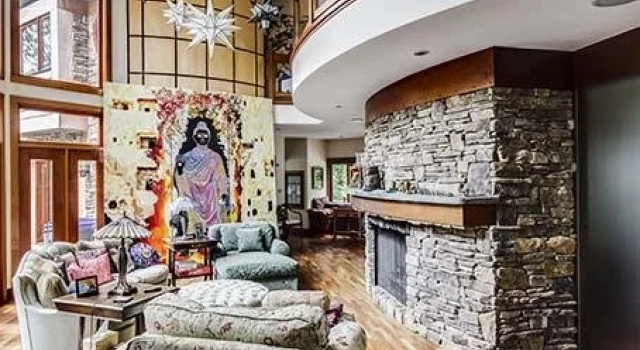 East Hampton Art House Bed & Breakfast