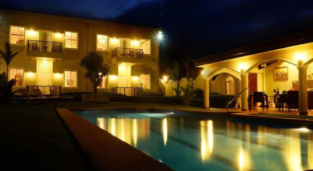 Villa Pedro - Boutique Hotel, Rezerwuj Ośrodek wypoczynkowy San Jose Visayas