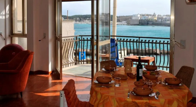 Otranto in riva al mare, Забронировать Апартаменты/квартира Апартаменты Отранто, рядом с Castello di Otranto, Апартаменты/квартира