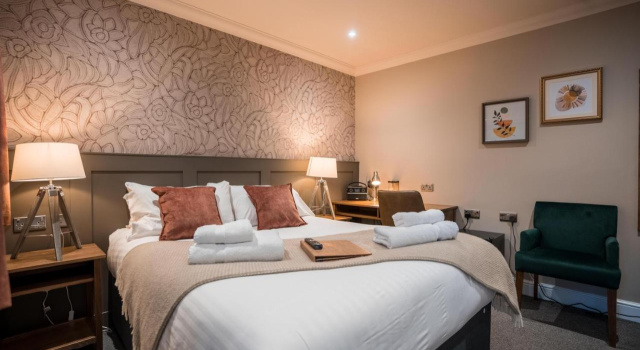 Harpers Steakhouse with Rooms, Southampton Swanwick Marina, Забронировать Гостевой дом Лоуэр-Суонвик Хэмпшир