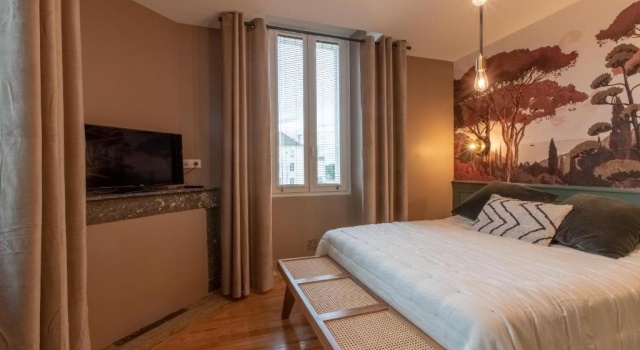 Othil, Rezerwuj Hotel Hotele w Armagnac z Parkingiem, Parking