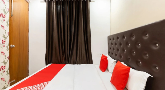 Hotel Kapoor Residency by OYO Rooms