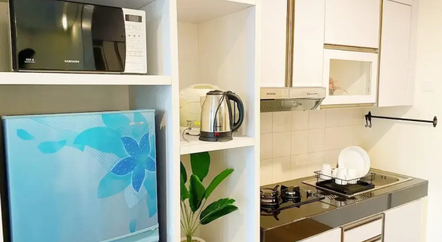 Студия Altiz Apartments at Bintaro by OkeStay