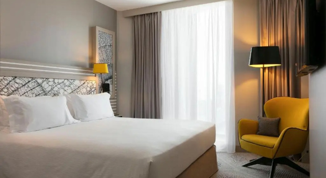 Двухместный люкс c 1 комнатой Hilton Garden Inn Bordeaux Centre