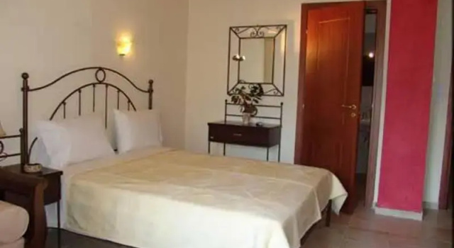 Двухместный номер Standard с красивым видом из окна Hotel Erotas