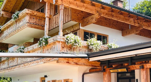 Salzbergalm, Забронировать Отель Берхтесгаден Район Берхтесгаден, рядом с Kreisklinik Berchtesgaden