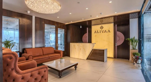 Alivaa Hotel, McLeodganj With Best Dhauladhar View & Infinity Pool Sky Garden