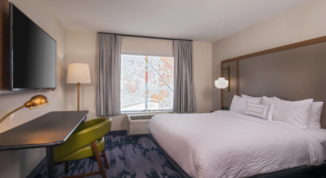 Fairfield Inn & Suites by Marriott Boston Walpole, Забронировать Отель Уолпол Нью-Гемпшир