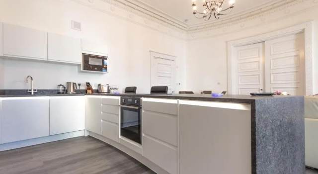 Апартаменты Deluxe The Windsor Suite