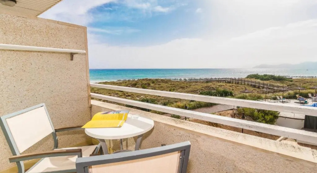 Двухместный номер Standard с балконом и с видом на море Eix Platja Daurada Hotel & SPA