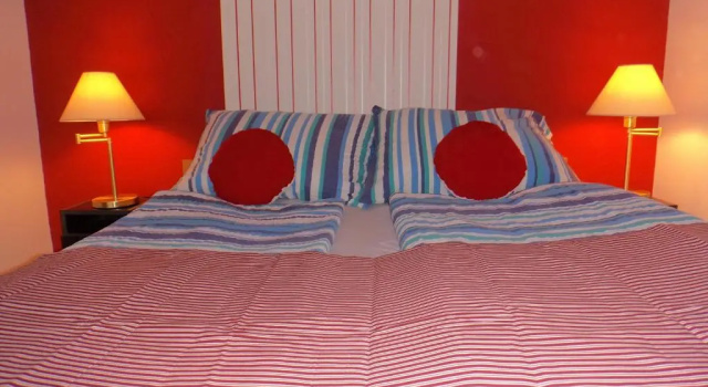 Апартаменты с балконом Boathouse Balatonlelle with Sauna and Salt Room