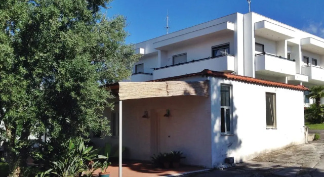 Cozy Holiday Home in Trecase With Balcony - Casa per Ferie, Забронировать Дом для отпуска Треказе Кампания