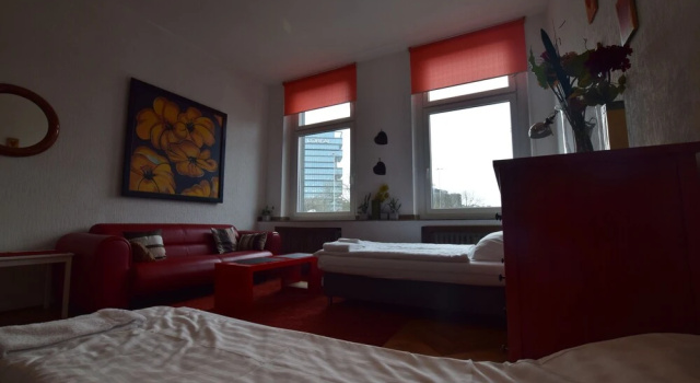 Tolstov-Hotels Large 3 1/2 Room Apartment, Забронировать Апартаменты/квартира Апартаменты Дюссельдорфа, Апартаменты/квартира
