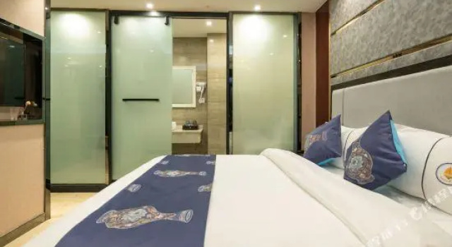 Seaman  Xicheng   Hotel