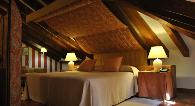 Полулюкс El Hotel De La Villa