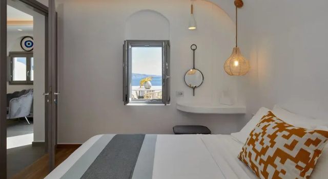 Allure Breeze Suites