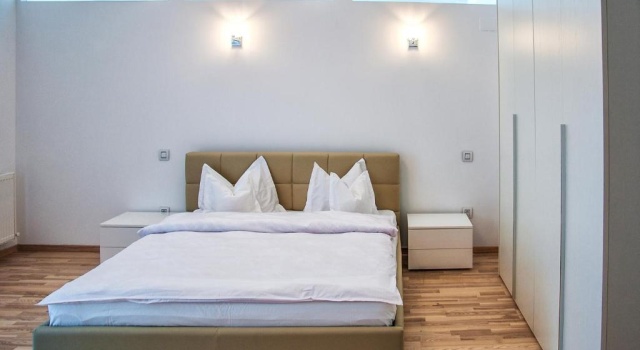 Riviera Residence Apartments