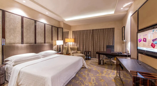 Двухместный номер Standard с видом на реку Sheraton Zhongshan Hotel