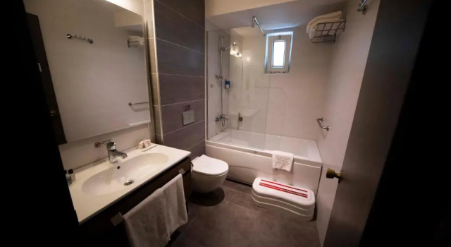 Номер Comfort Herakles Thermal Hotel