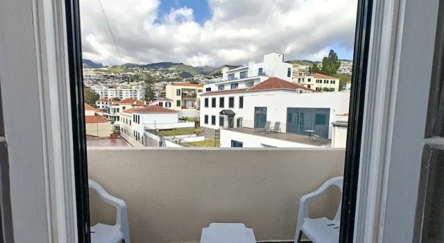 Двухместный номер Standard с балконом Pensão Residencial Mirasol