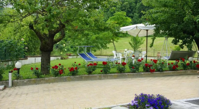 B&B Le Rose di Teresina, Varaa Bed and Breakfast Mercatello sul Metauro Marche