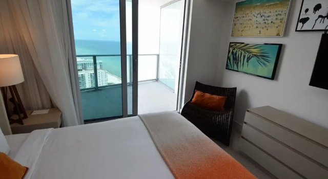 Beautiful Ocean Front 3 Bed 3 Bath @ Hyde Resort!, Забронировать Отель Отели Голливуд-Бич с бассейном, Бассейн