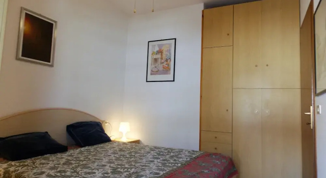 Flat With Parking Only 100m From the Beach, Забронировать Апартаменты/квартира Отели Венето с парковкой, Парковка