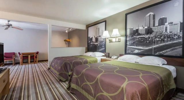 Люкс Super 8 by Wyndham Bernalillo