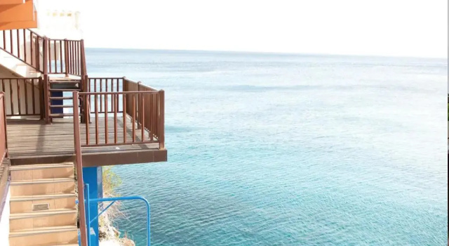 Вилла Lagun Ocean View Villa with Own Private Beach