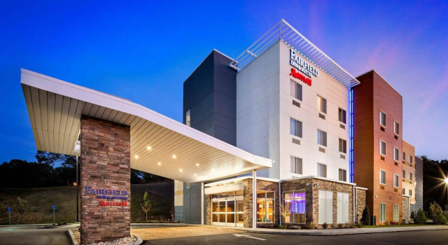Fairfield Inn & Suites Monaca