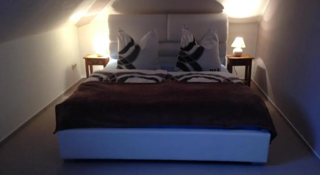 Апартаменты Ferienwohnung Am Eichenberg