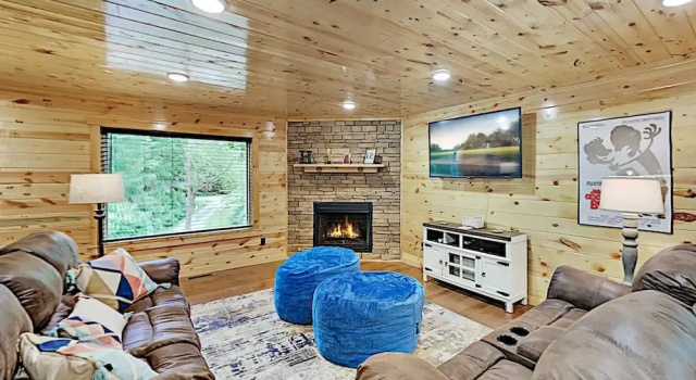 Lakpow45 3 Bedroom Cabin, Забронировать Дом для отпуска Севьервилл Great Smoky Mountains National Park