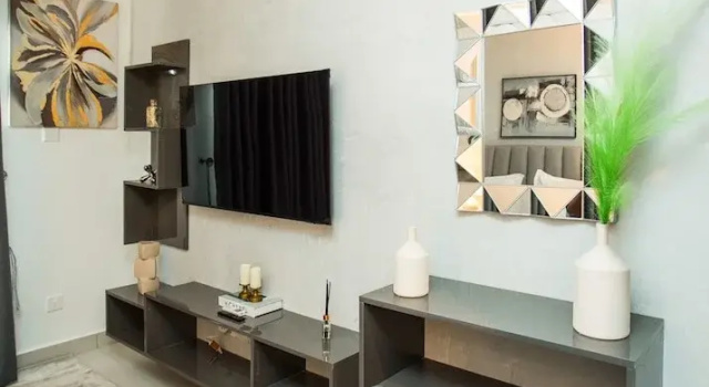 Студия с балконом и с видом на город Accra Luxury Apartments at The Bantree