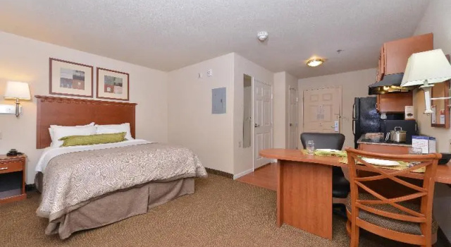 Номер Standard Candlewood Suites Springfield