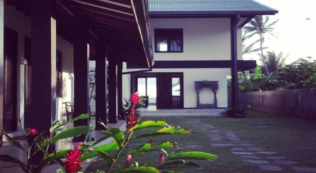 Elephant Stables Weligama Bay, Забронировать Вилла Отели Полватумодара с парковкой, Парковка
