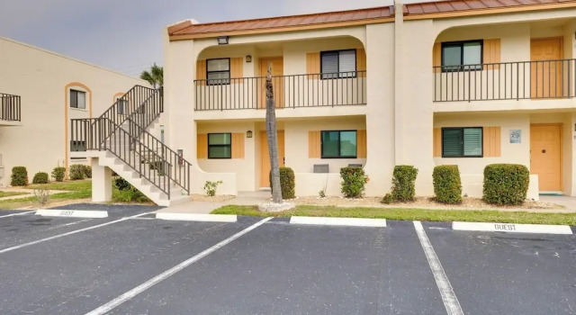 5 Mi to Fort Myers Beach: Condo w/ Private Lanai!, Rezervați Apartament Iona Fort Myers Area