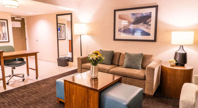Студия Homewood Suites by Hilton Pleasant Hill Concord