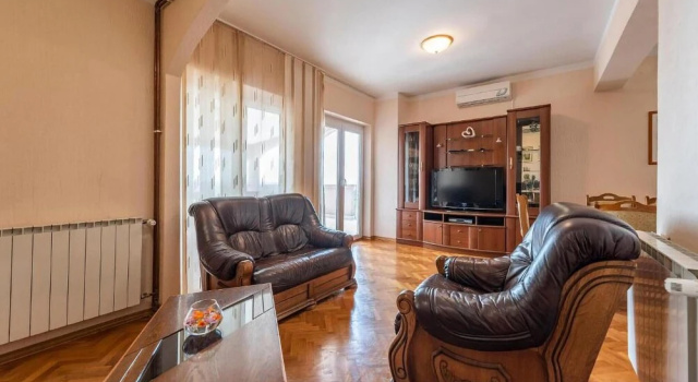 Amazing Home in Krusevo With 4 Bedrooms, Wifi and Outdoor Swimming Pool, Забронировать Отель Отели Крушево с бассейном, Бассейн