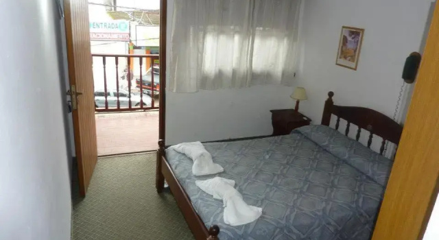 Hotel Dos Reyes, Забронировать Отель Отели Атлантического побережья аргентины с парковкой, Парковка