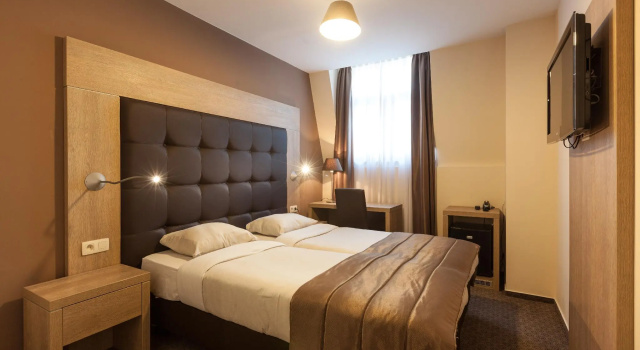 Двухместный номер Standard Hotel Villa Royale