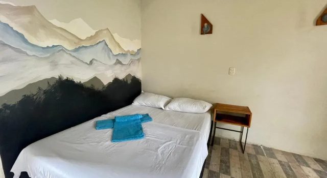 New Western, Book Hotel Acacias Meta
