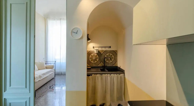 ALTIDO Spacious Flat for 6, close to Via Garibaldi, Забронировать Отель Исторический центр Генуи Генуя