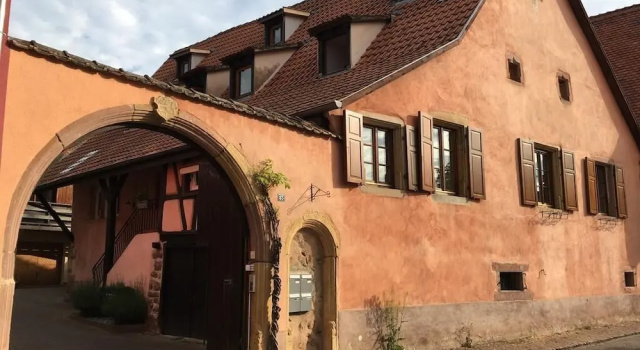 Deluxe Family Home, Забронировать Отель Тюркайм Alsace Wine Route