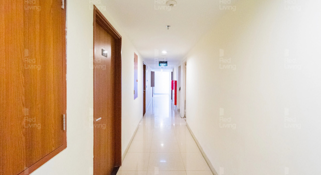 RedLiving Apartemen Grand Kamala Lagoon - Icha Rooms Tower Barclay South with Netflix, Đặt Căn hộ Khách sạn Giá rẻ tại Bekasi, gần Revo Town